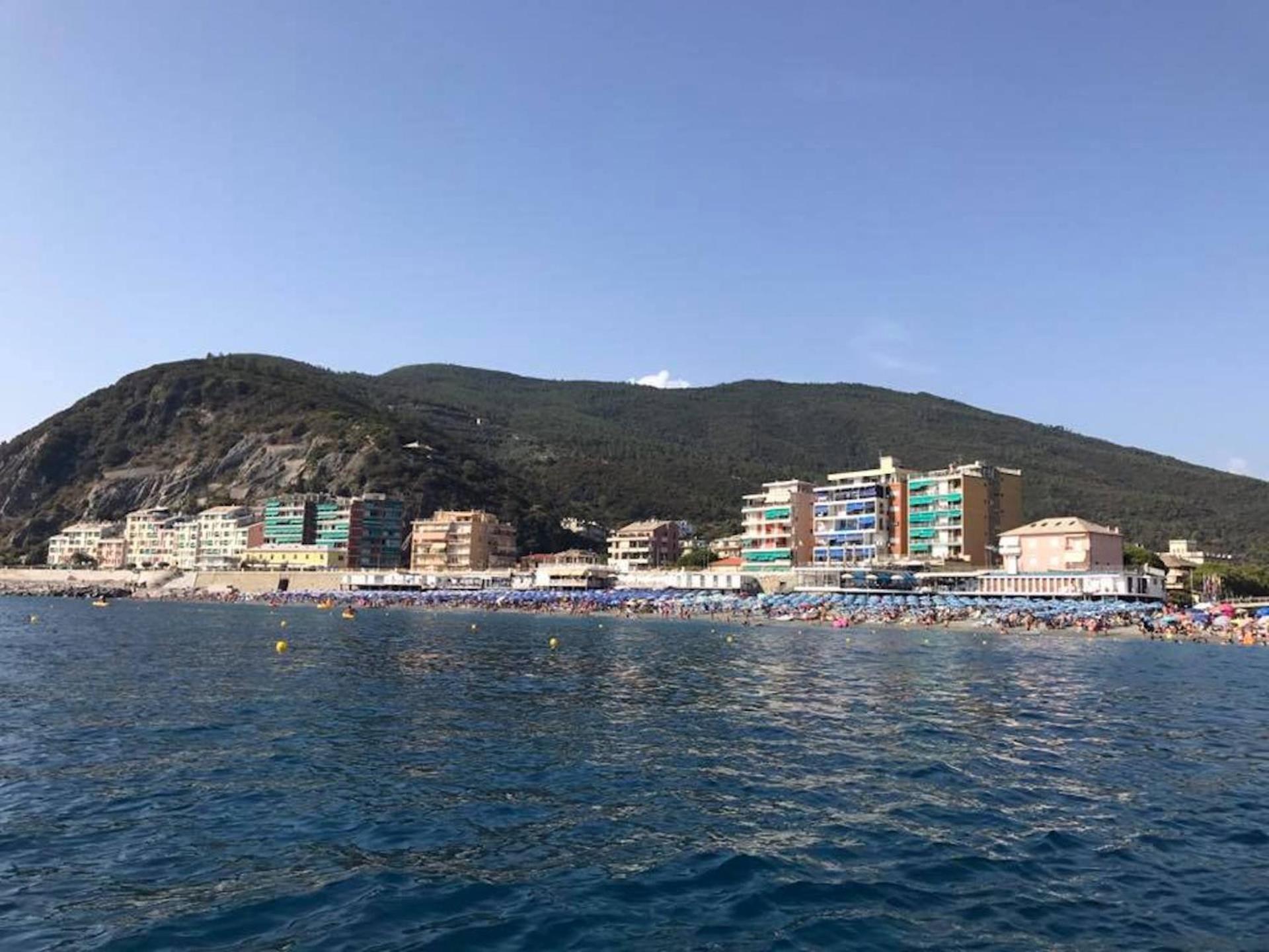 Tino Brezza Di Mare Apartman Deiva Marina Kültér fotó